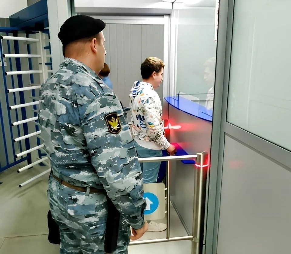 ▪ Из Калужской области выдворили 27 иностранцев ▪ Из Калужской области выдворили 27 иностранцев