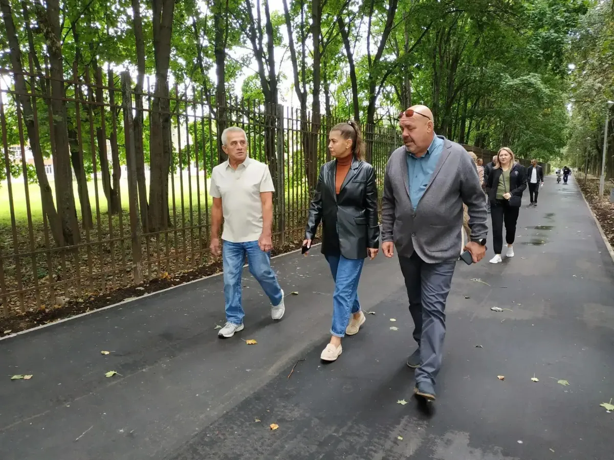 На улице Звёздной завершился ремонт тротуара