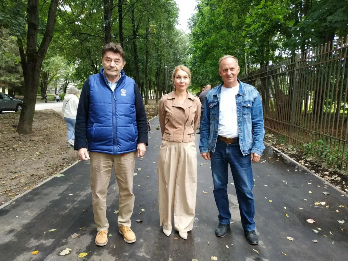 На улице Звёздной завершился ремонт тротуара